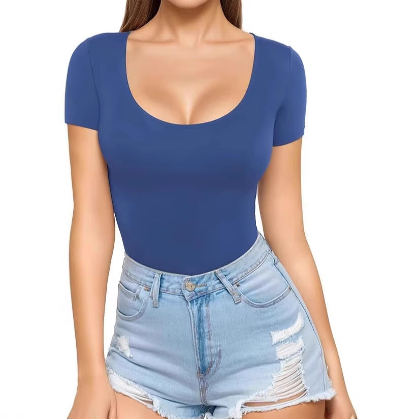 Women's fitted short-sleeve bodysuit with round neckline and seamless design Lune London