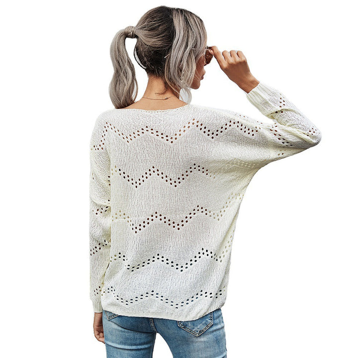 Women casual knit V-neck sweater with airy structure Lune London