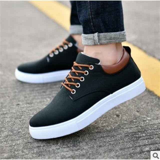 Casual chic and elegant design sneakers for men