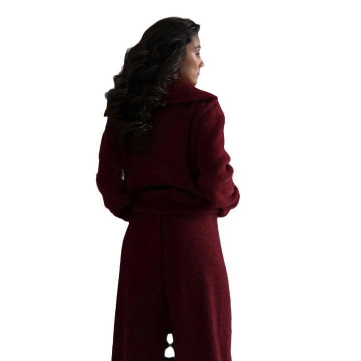 Casual knit loungewear set for women with half-zip closure and relaxed fit Lune London