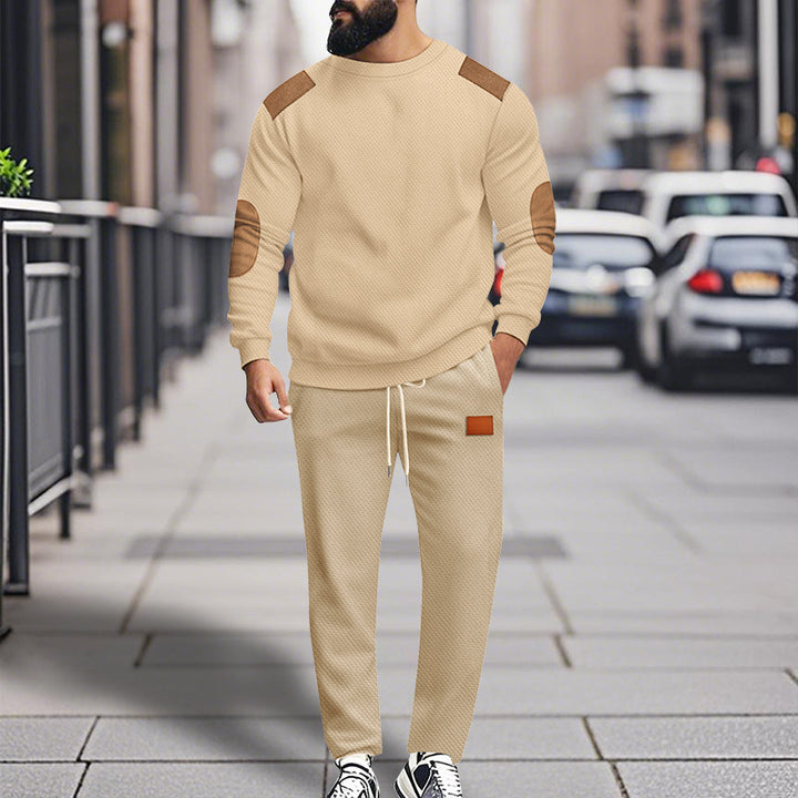 Men's chic and stylish sweatshirt and jogger pants set