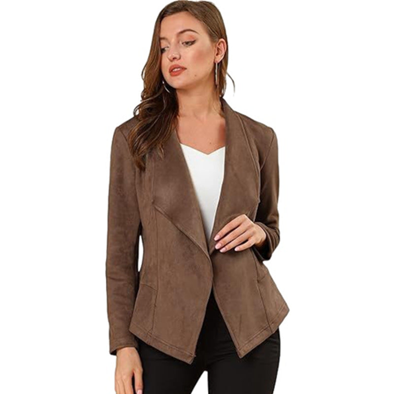 Women's faux leather jacket with asymmetrical lapel and fitted cut Chic and Style