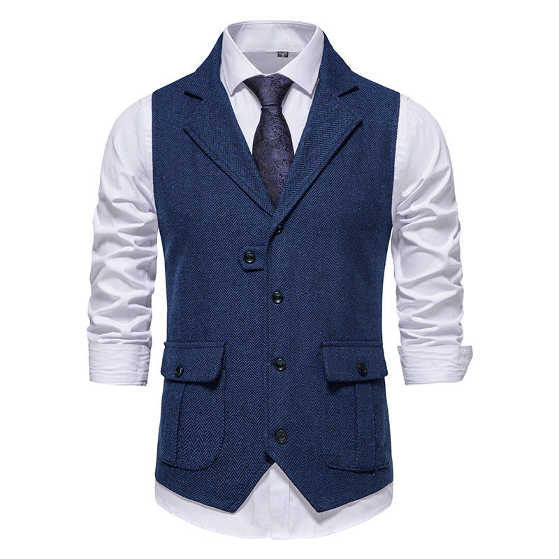 Men's suit vest with a modern herringbone design with practical pockets Lune London