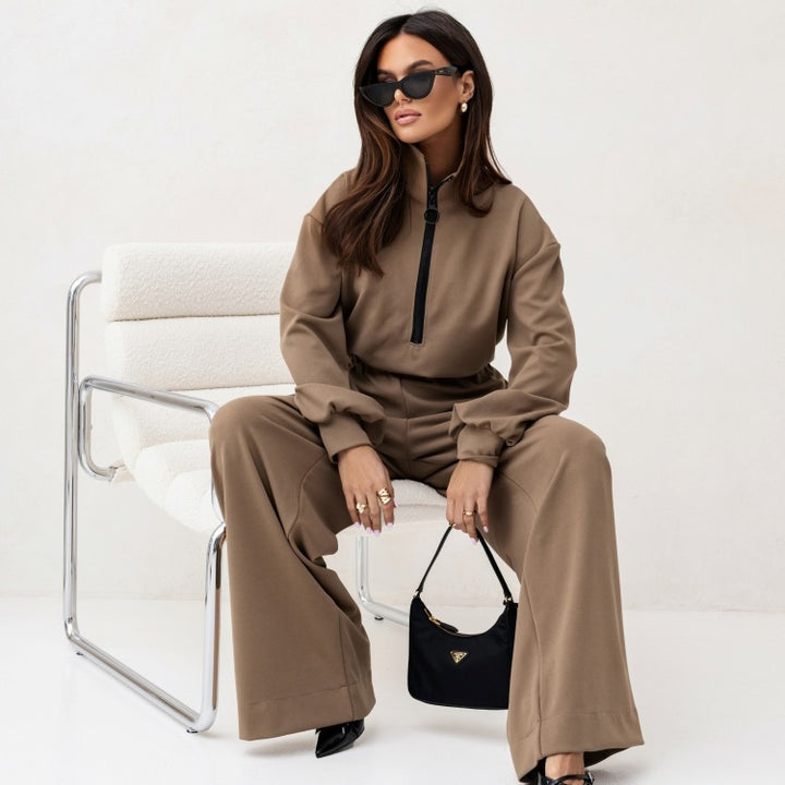 Women elegant jumpsuit with high collar and zipper Chic & Stil
