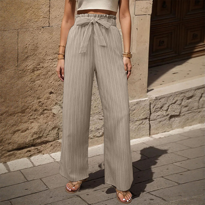 Pantalons plissés pour femmes avec ceinture élastique et ceinture à la taille Chic & Stil