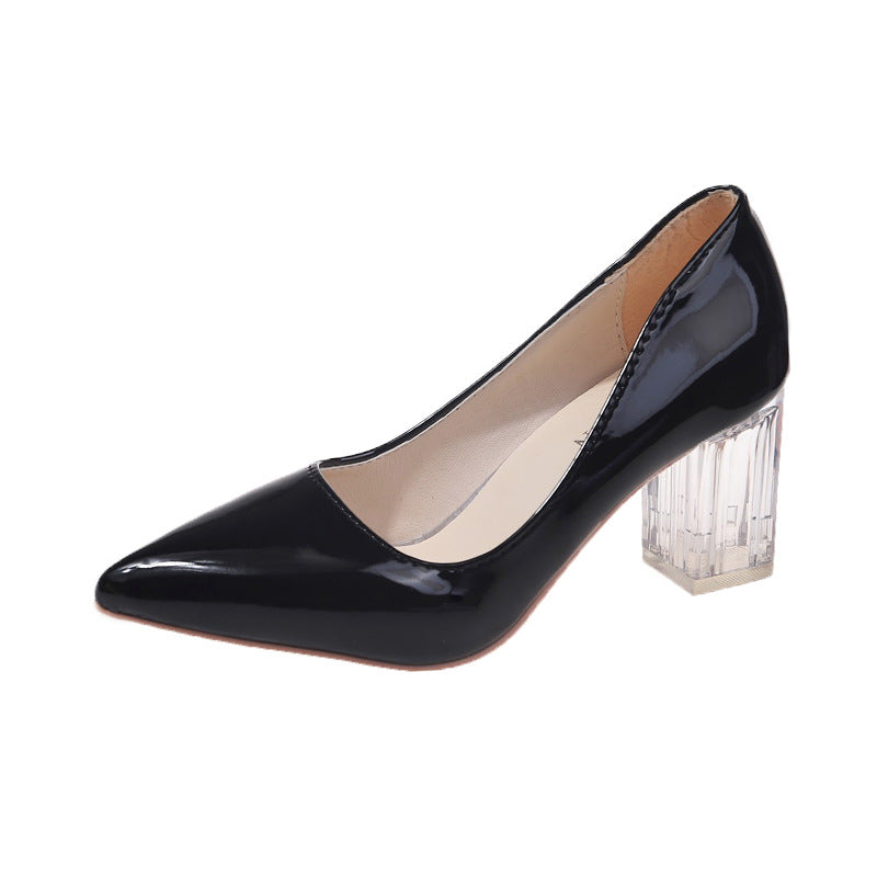 Classic women's pumps with transparent block heel and pointed toe Lune London