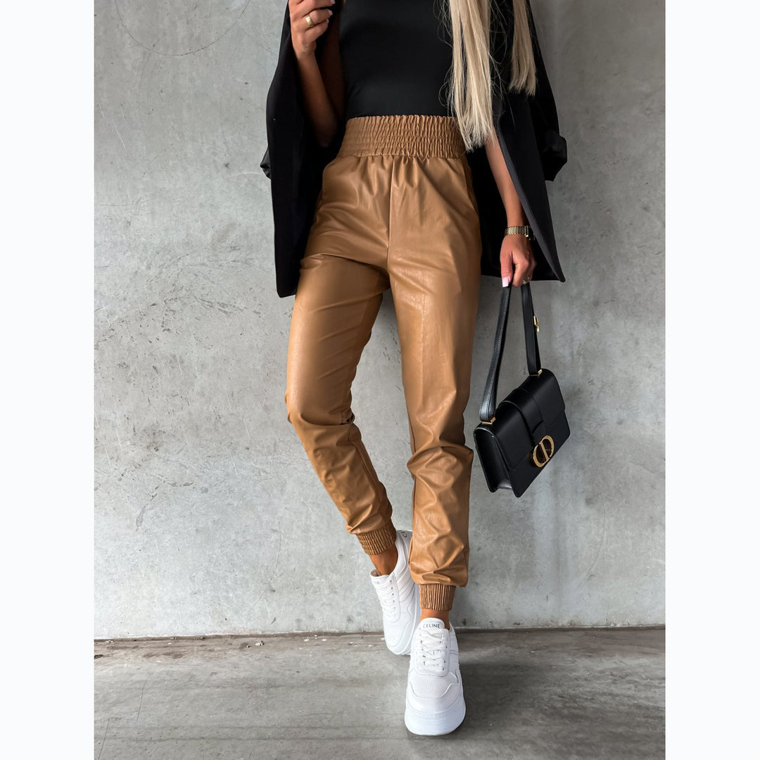Women's faux leather pants with elastic waistband and slim fit Lune London