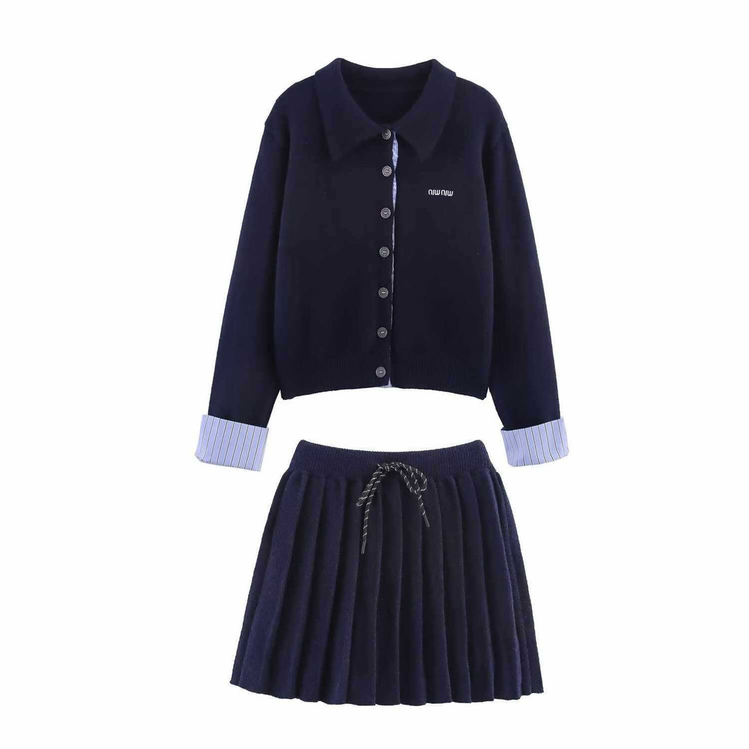 Trendy knit set for women with classic collar Lune London