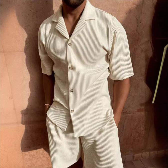 Men's short sleeve set in breathable ribbed fabric with a modern button placket Lune London