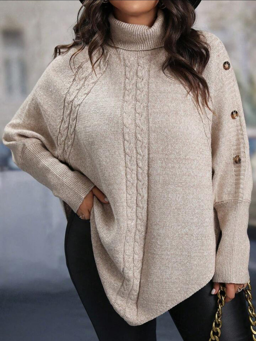 Casual turtleneck sweater for women with textured design Lune London