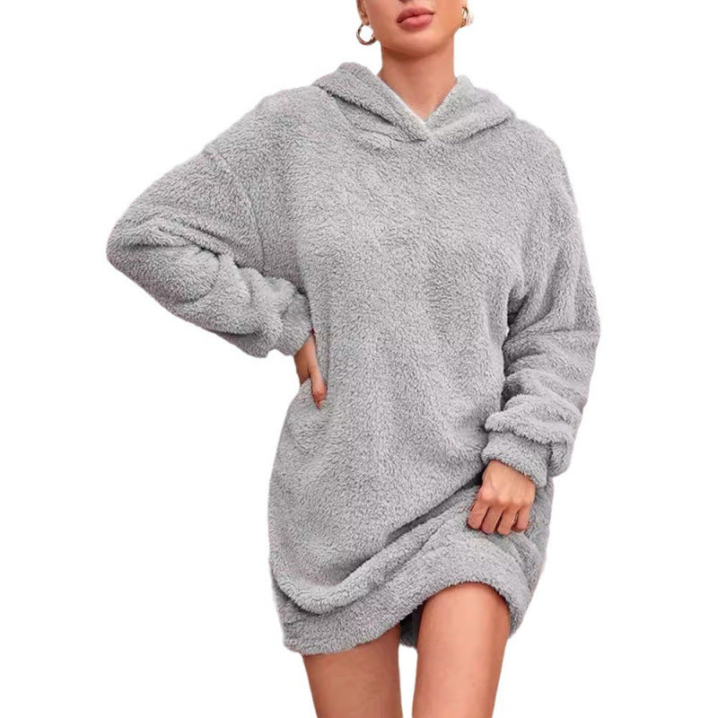 Oversized cozy hooded dress for women in soft fleece Lune London