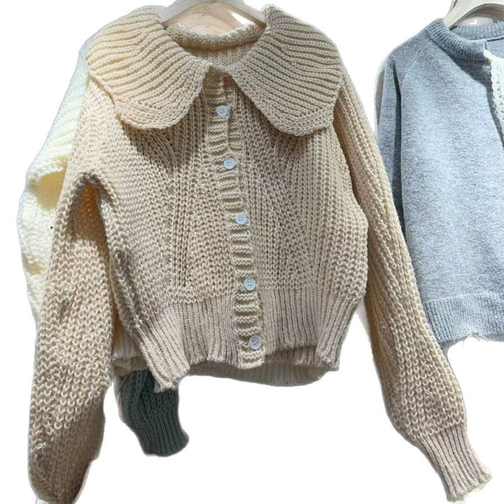 Knit jacket for women with a large collar and voluminous sleeves Lune London