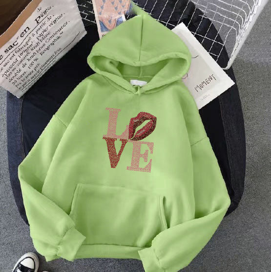 Women's hoodie with creative lip design Chic & Stil