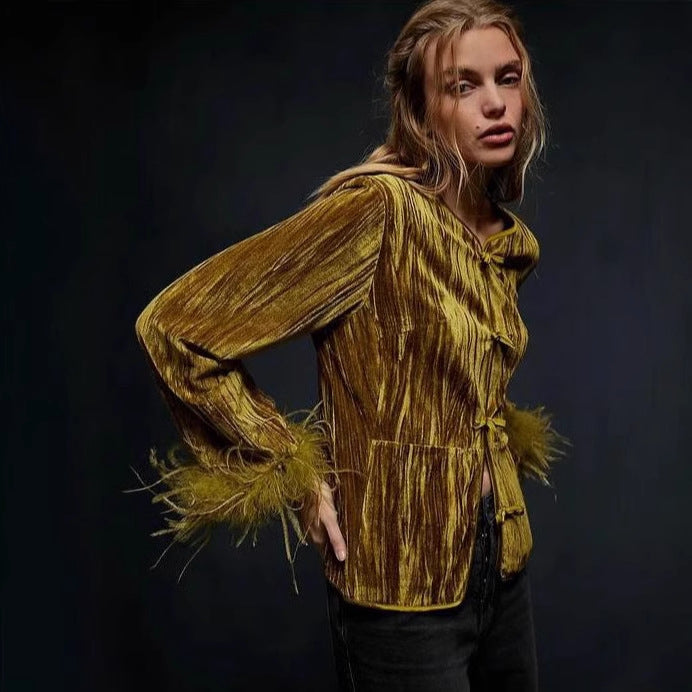 Ladies elegant Velvet Jacket with lace accents Lune London