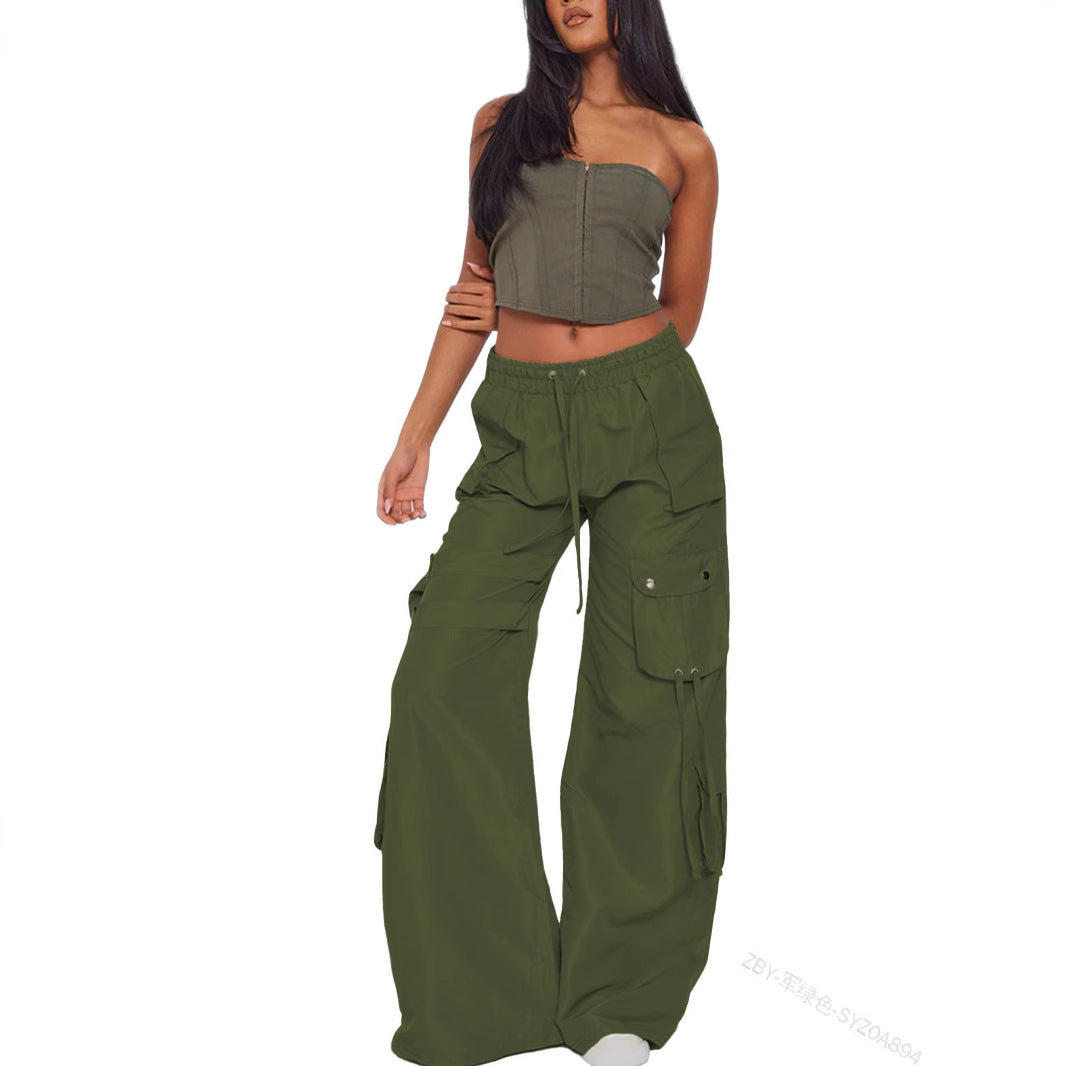 Wide cargo pants for women with elastic waistband and practical pockets Lune London