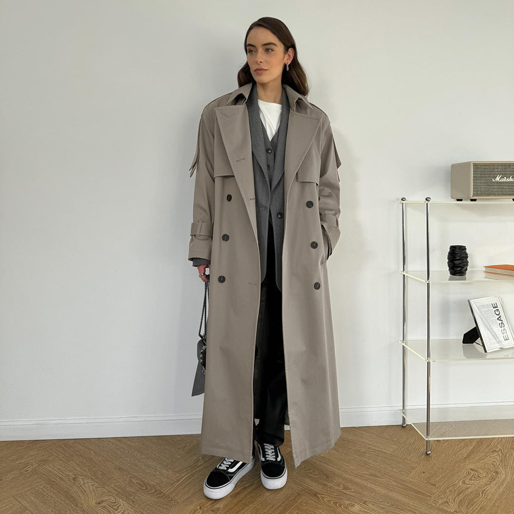 Elegant trench coat for women with wide belt and removable collar Lune London