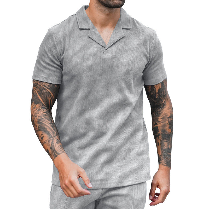 Short sleeve shirt for men with classic Henley collar and textured surface Lune London