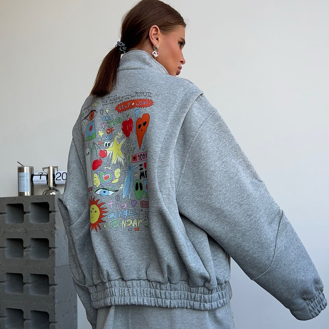 Casual sweatshirt for women with creative allover print and voluminous sleeves Lune London