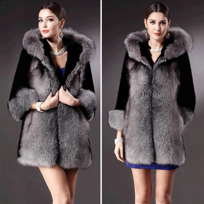 Ladies faux fur parka elegant and warm with hood Lune London