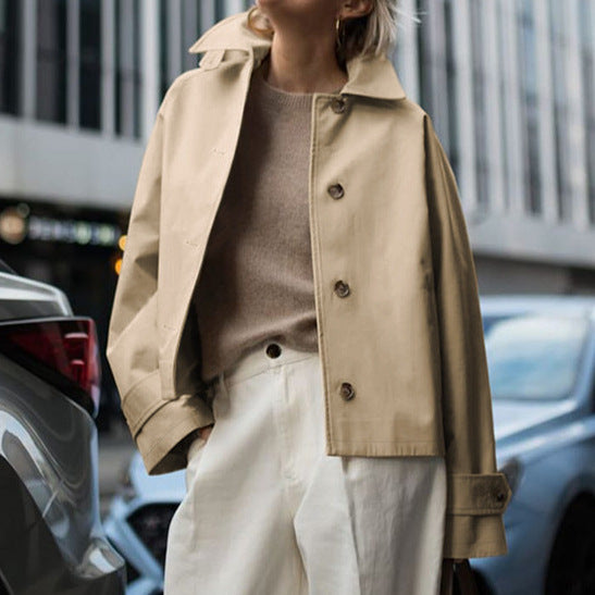Casual jacket for ladies with a minimalist design and wide collar Lune London