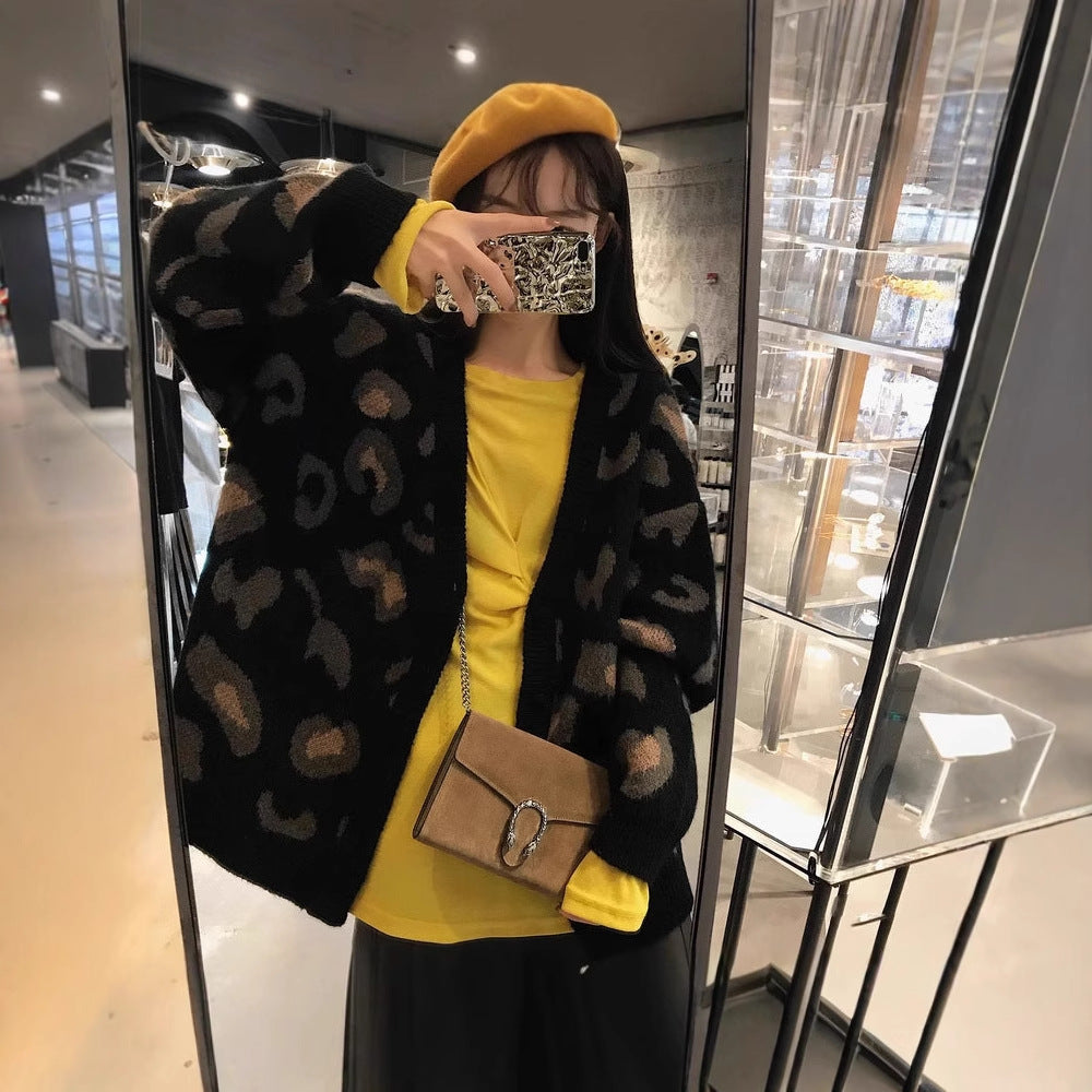 Comfortable knitted cardigan for ladies with unique leopard pattern Lune London