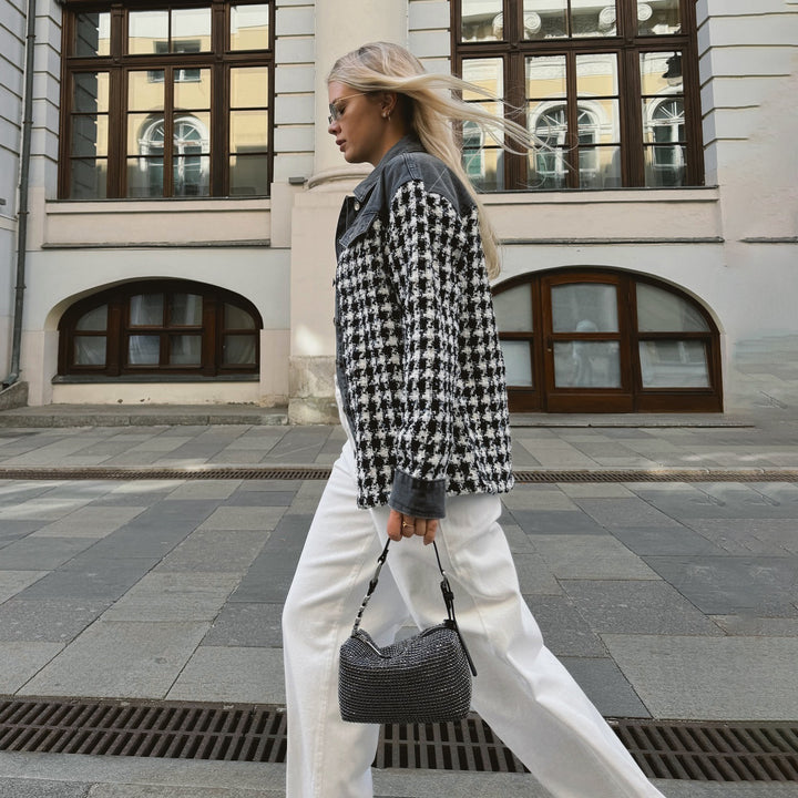 Elegant checkered jacket for women with a loose fit and high-quality details Lune London