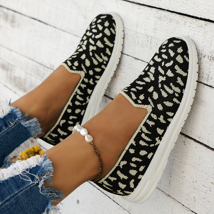Women's Slip-On Comfortable Sneakers with Chic Leopard Print and Style