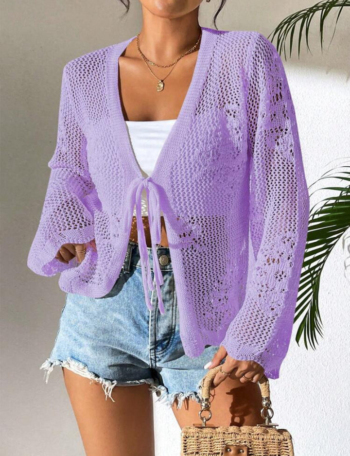 Cardigan pour femmes avec une structure en crochet aérienne et fermeture à lien Chic & Stil