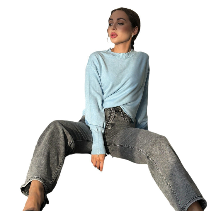 Casual sweater for women with a modern ribbed collar and trendy rip details Lune London
