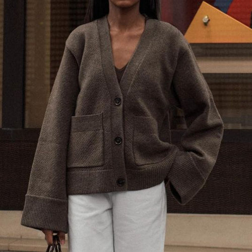 Women's oversized knitted cardigan with pockets and V-neck Lune London