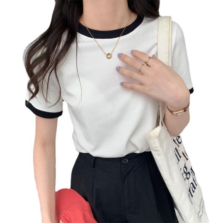 Women's short-sleeve shirt with fashionable contrast collar and casual cut