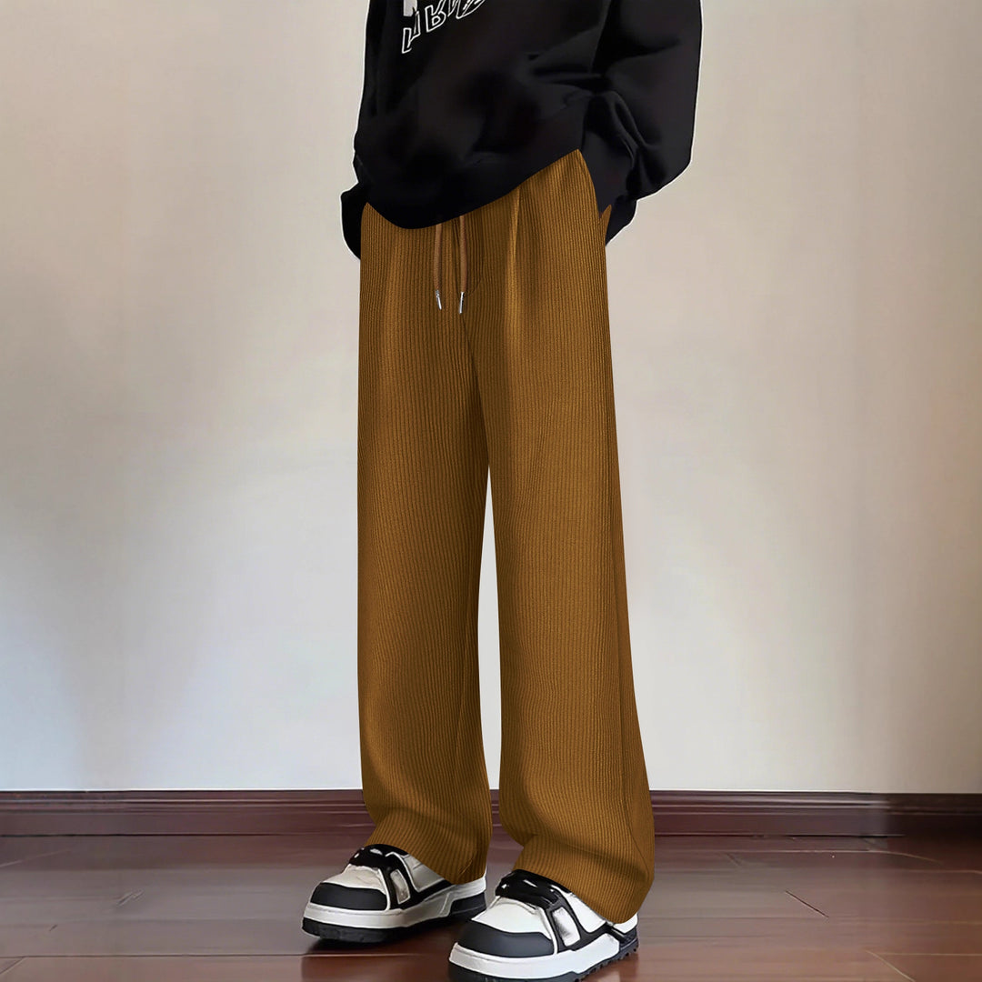 Soft and casual lounge pants for men with a loose fit Lune London