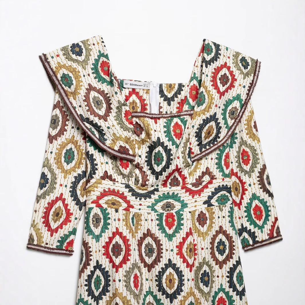 Midi dress for women with an elegant mix of patterns and a voluminous collar Lune London