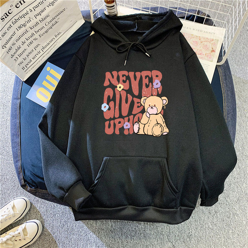 Women's hoodie with motivational bear design Chic & Stil