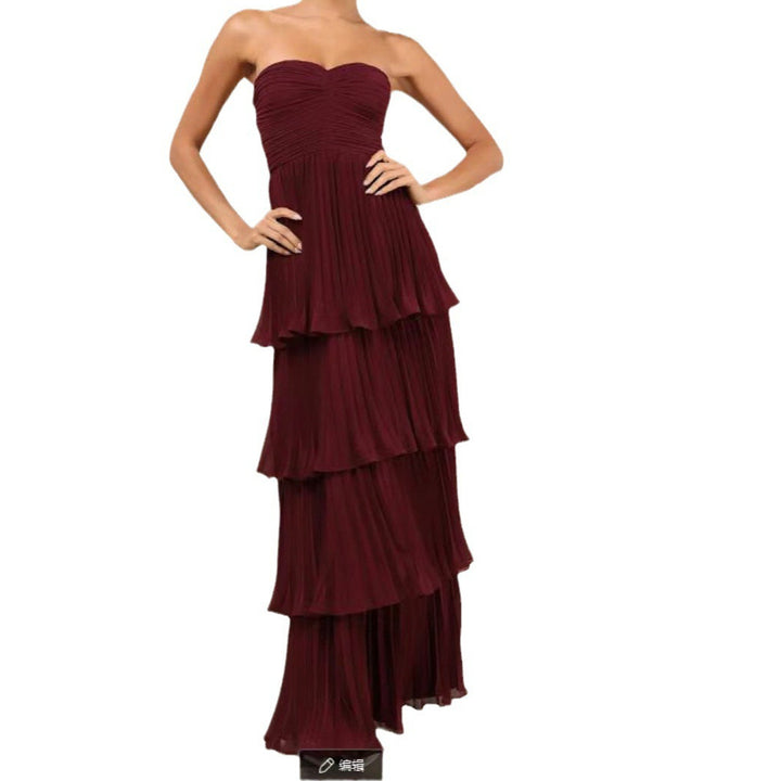 Robe maxi formelle pour femme avec jupe plissée en couches et décolleté en forme de cœur Chic & Stil