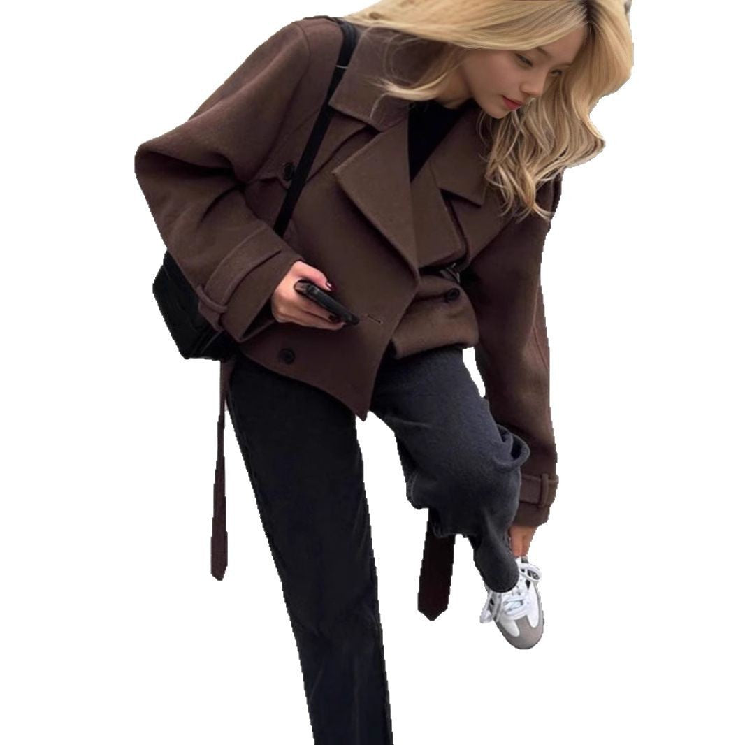 Fashionable oversized wool jacket for women with double-breasted buttons Lune London