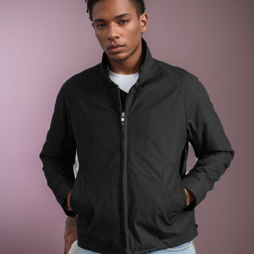Elegant quilted jacket for men with high collar and practical pockets Lune London