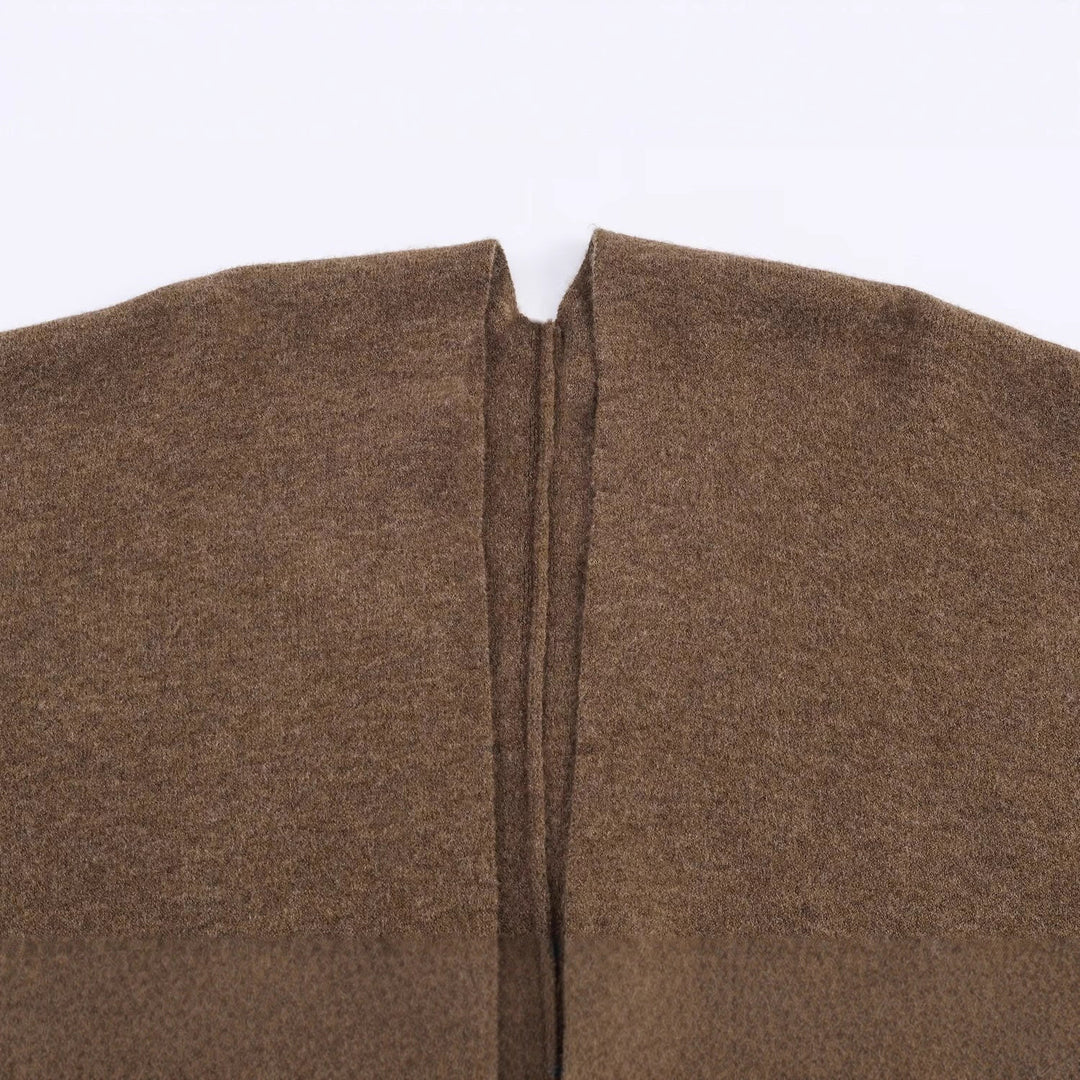 Ladies Poncho-Cardigan cozy with large pockets and warming wool blend Lune London