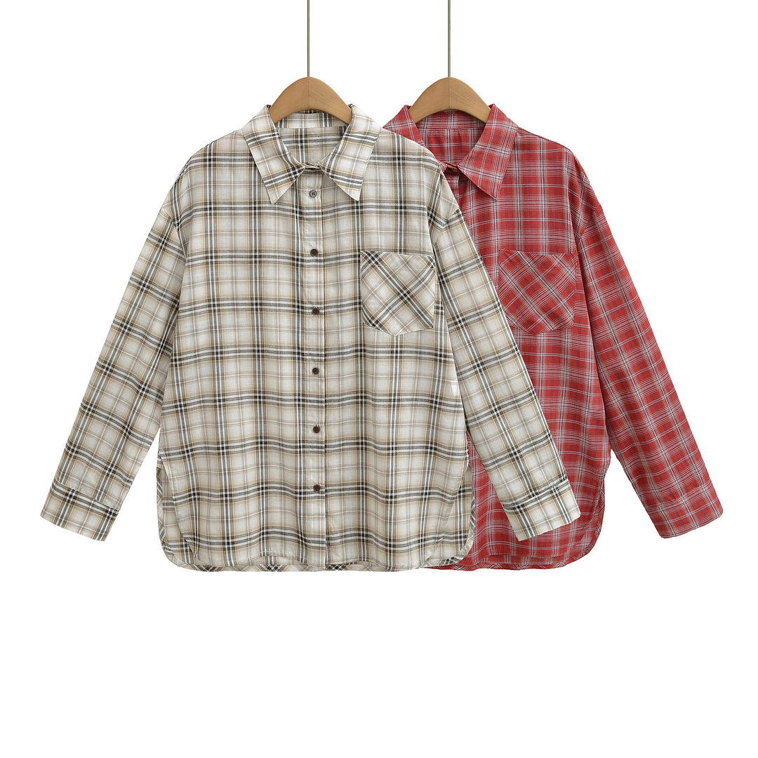 Casual plaid shirt for women with an oversized fit and practical chest pocket Lune London