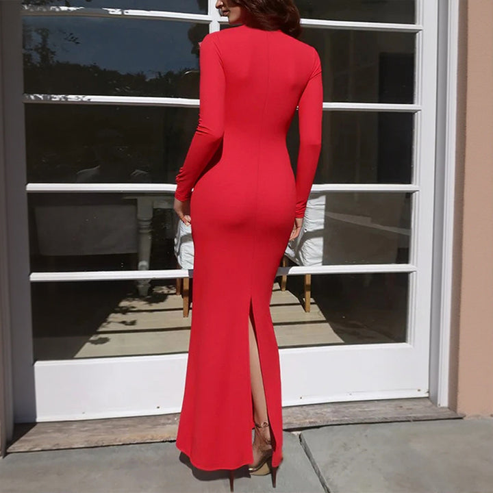 Robe maxi séduisante pour femmes avec un décolleté en V profond et une bordure en dentelle Chic & Stil