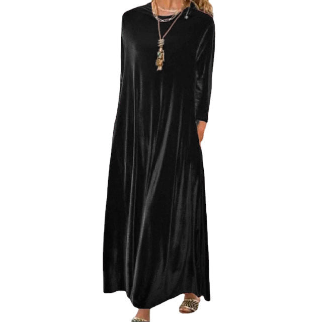 Women's maxi dress with elegant cut and pockets Lune London