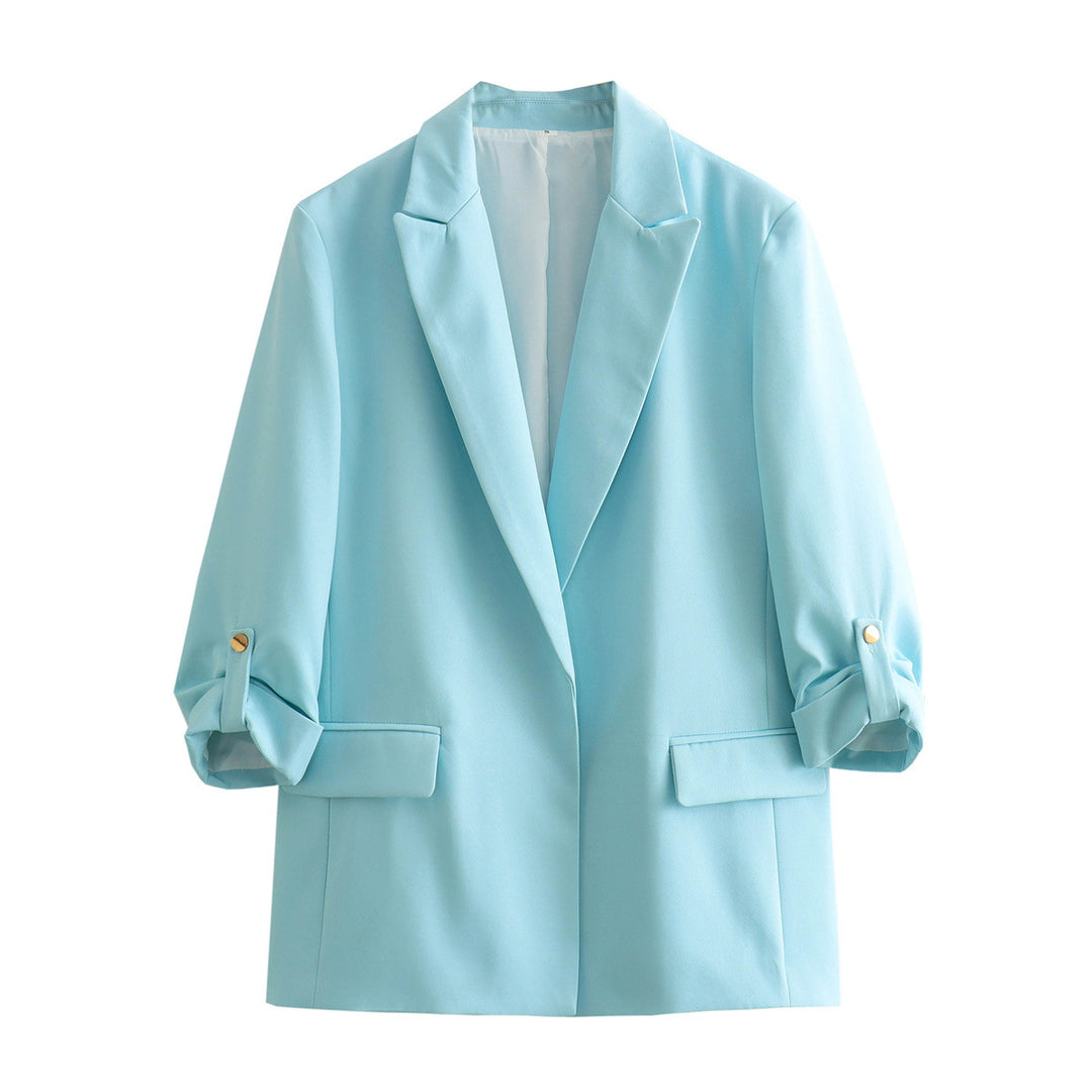 Elegant blazer jacket for women with structured sleeves and discreet golden accents Lune London