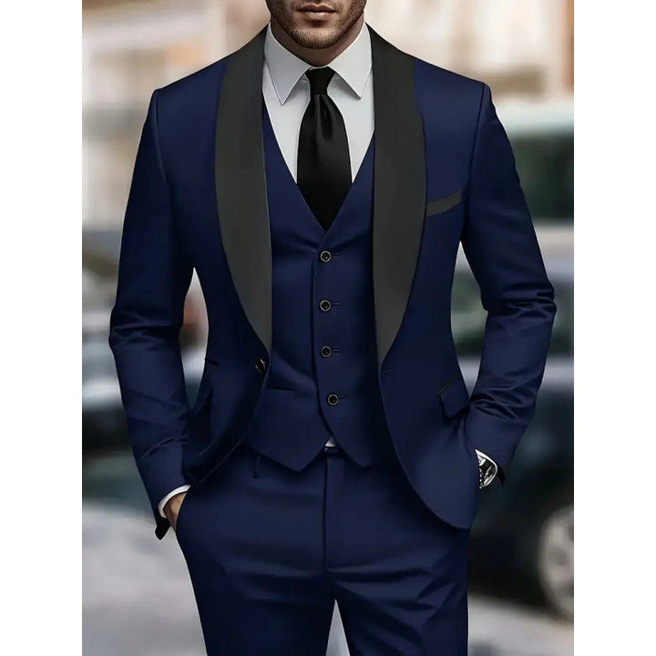 Elegant suit for men with fitted jacket and vest Lune London
