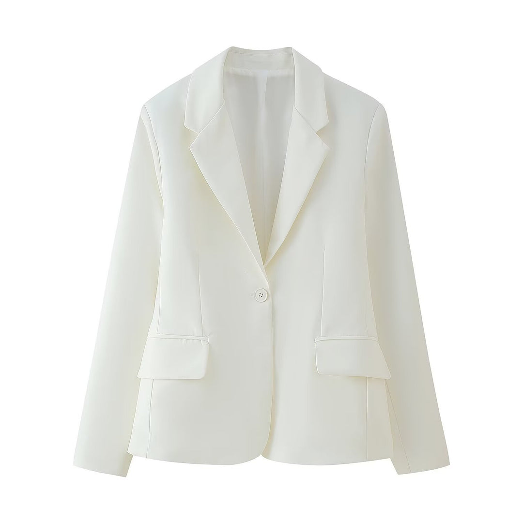 Elegant blazer jacket for women with classic cut and practical pockets Lune London