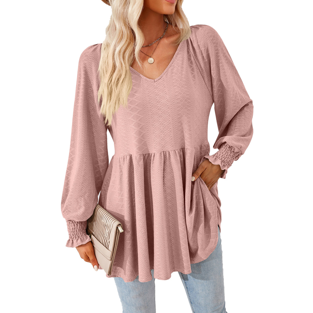 Casual V-neck shirt for women with ruffles and pockets Lune London