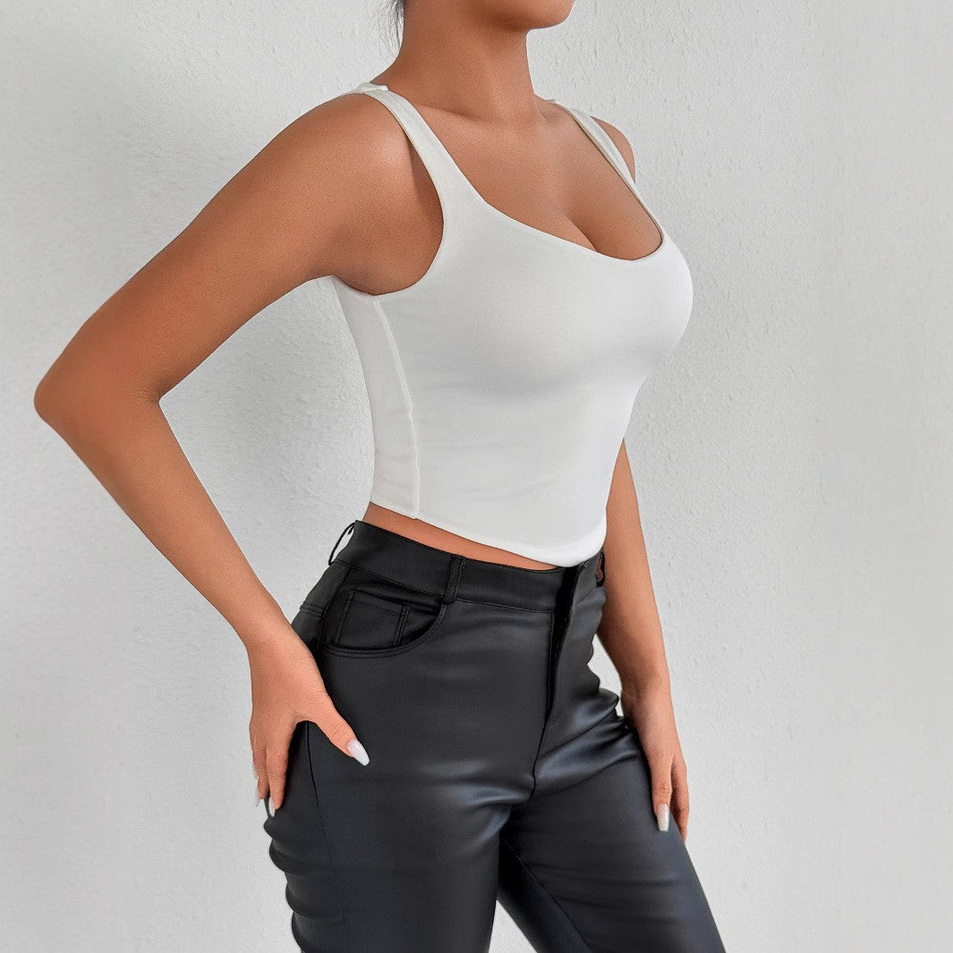 Women’s crop top with stylish cut and comfort Lune London