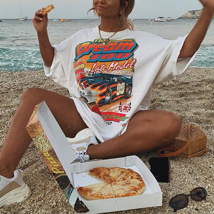 Oversized t-shirt for women with a striking motorsport design Lune London
