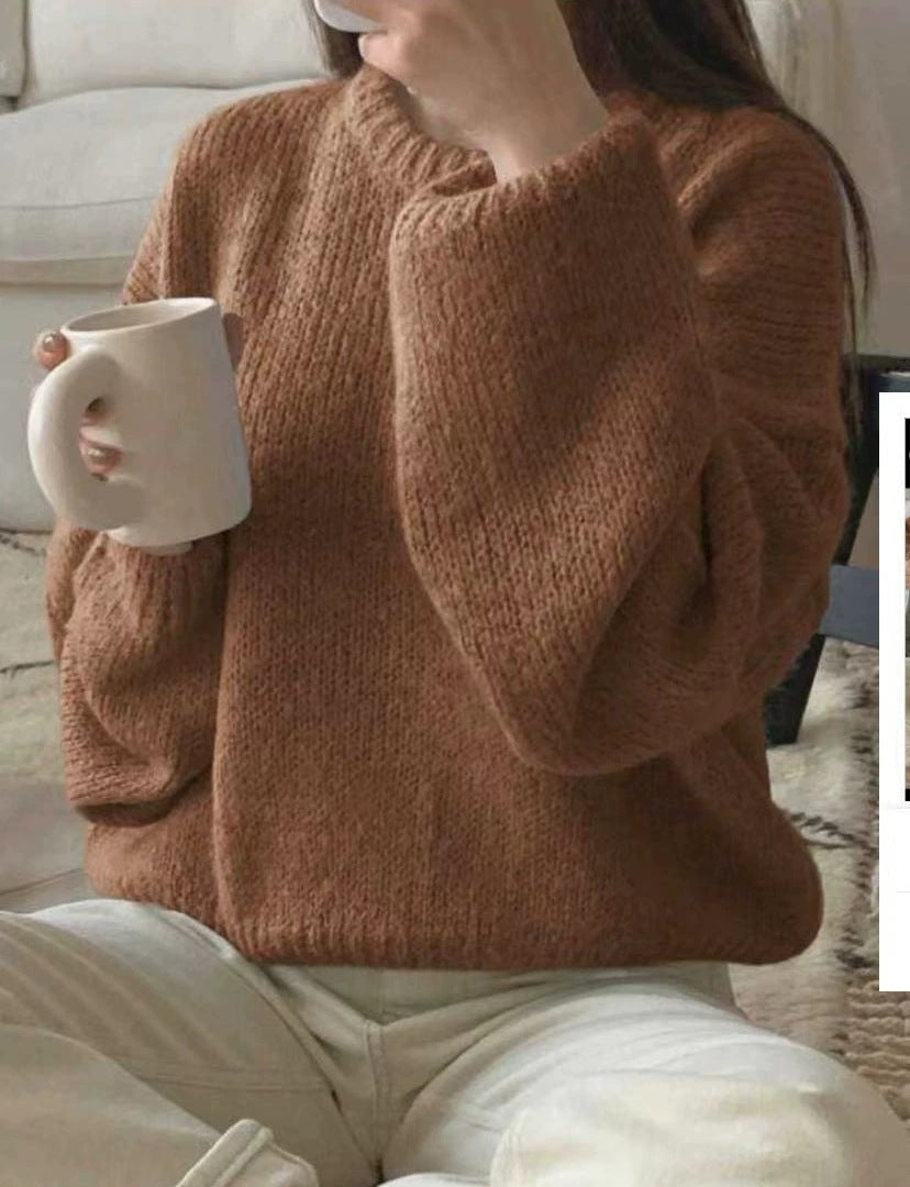 Comfortable and oversized women's sweater Lune London