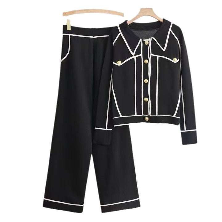Elegant leisure set for women with contrasting button design Lune London