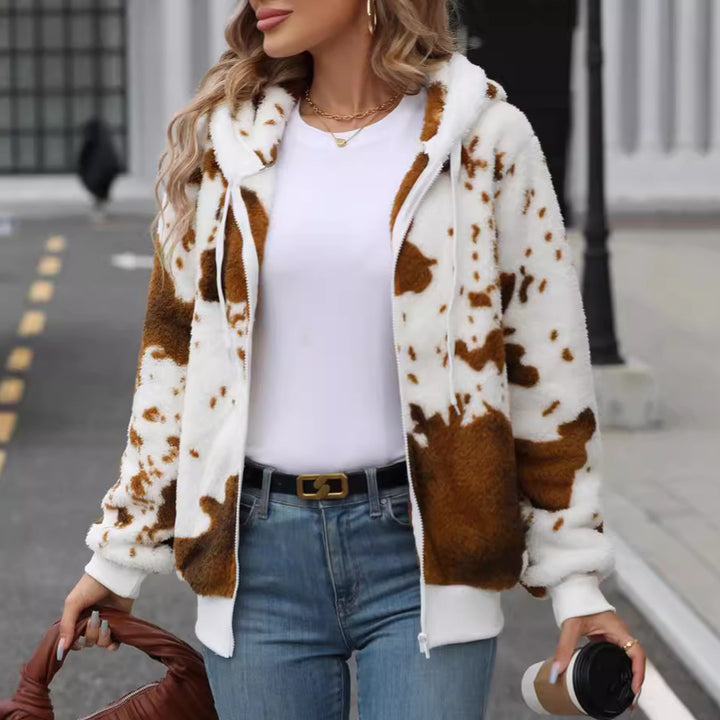 Women's plush jacket with animal print and practical pockets Lune London